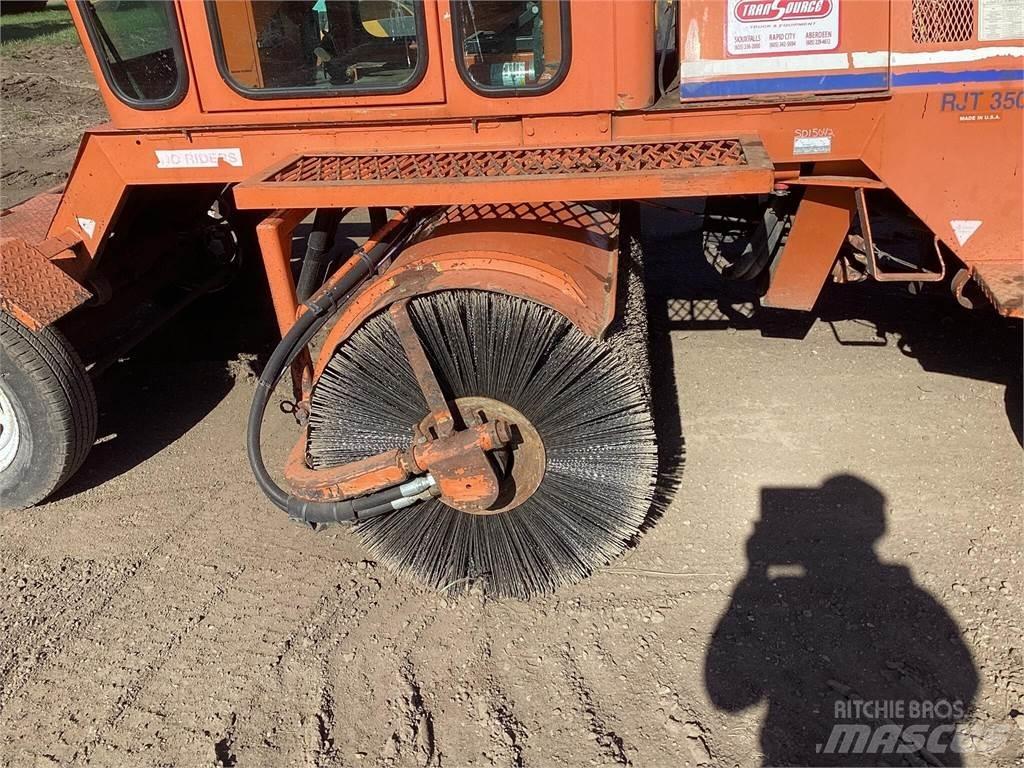 Broce RJT350 Ielu tīrīšanas mašīnas