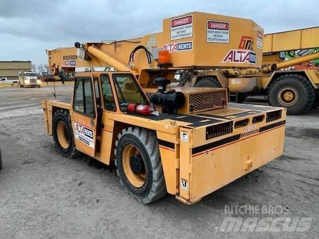 Broderson IC250-3C Celtņi nelīdzenām virsmām