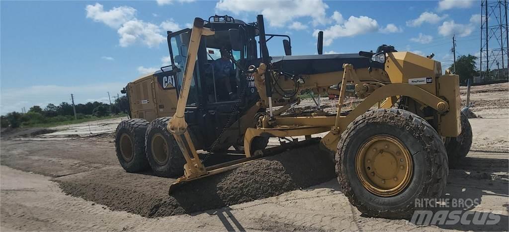CAT 120M2 AWD Greideri