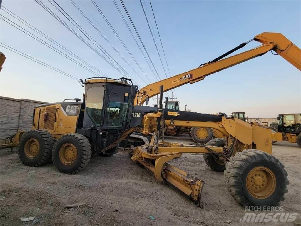 CAT 12M Greideri
