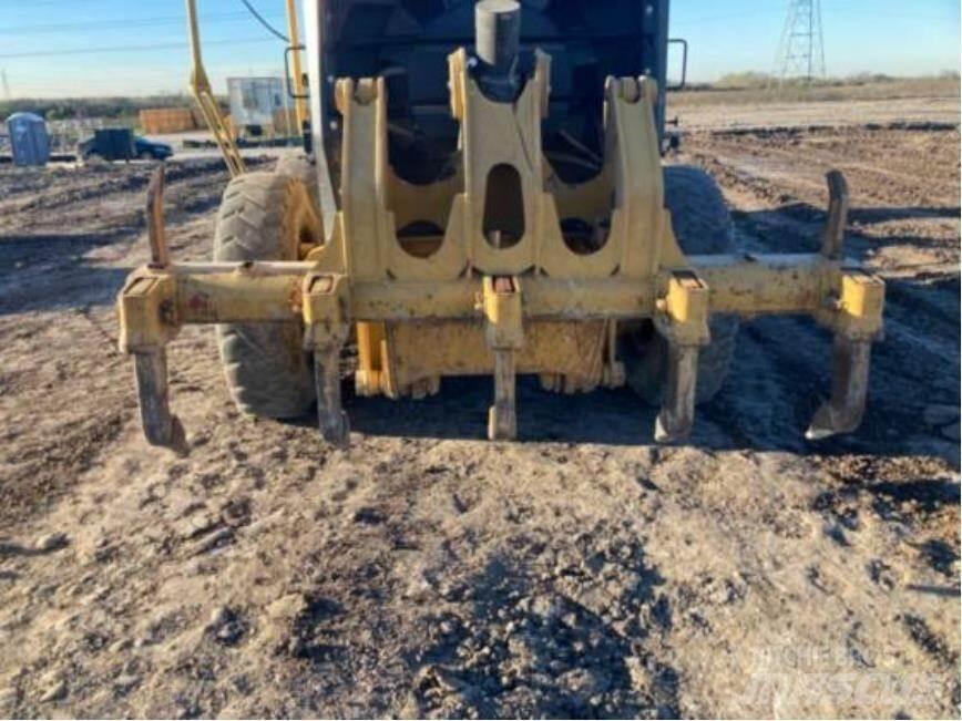 CAT 140M2 Greideri