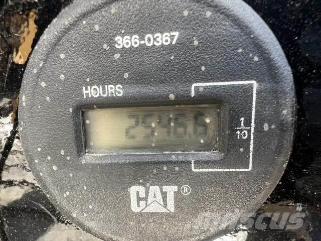 CAT 303.5E2 CR Mini ekskavatori < 7 t