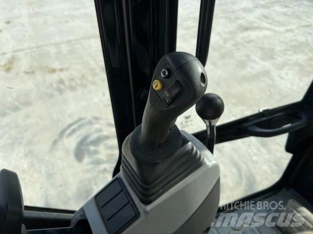 CAT 306CR Kāpurķēžu ekskavatori