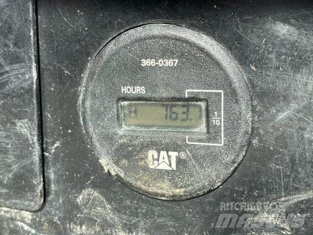 CAT 307E2 Kāpurķēžu ekskavatori