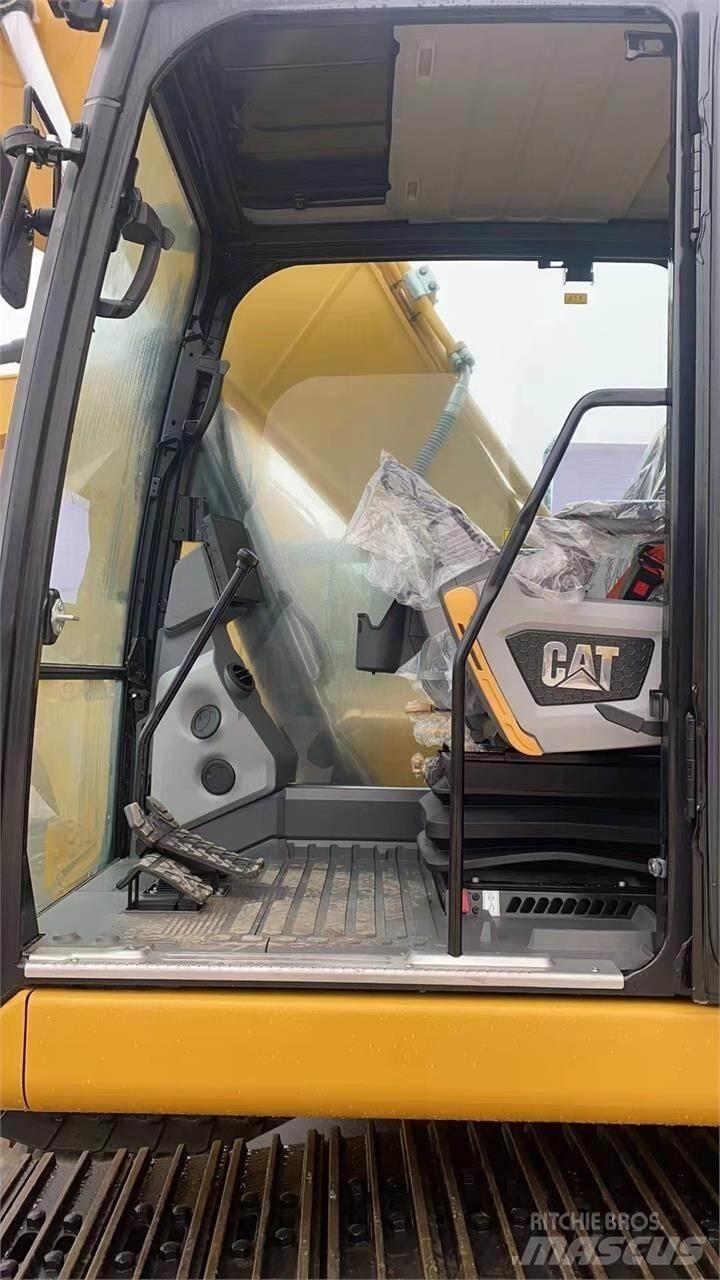 CAT 320 Kāpurķēžu ekskavatori