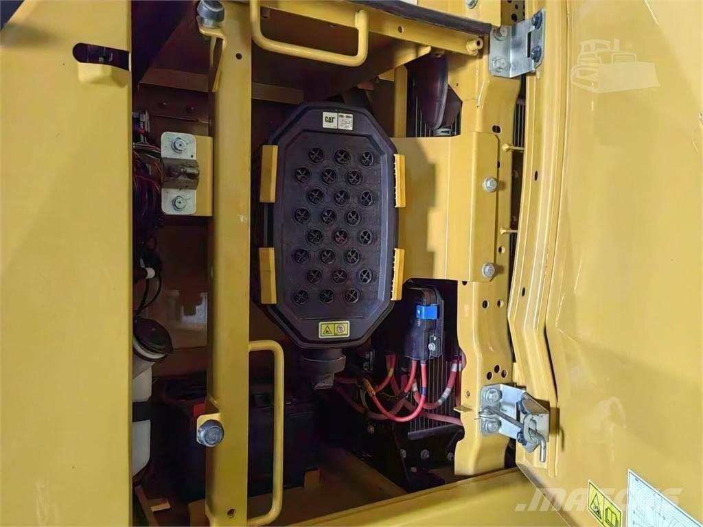 CAT 330 Kāpurķēžu ekskavatori