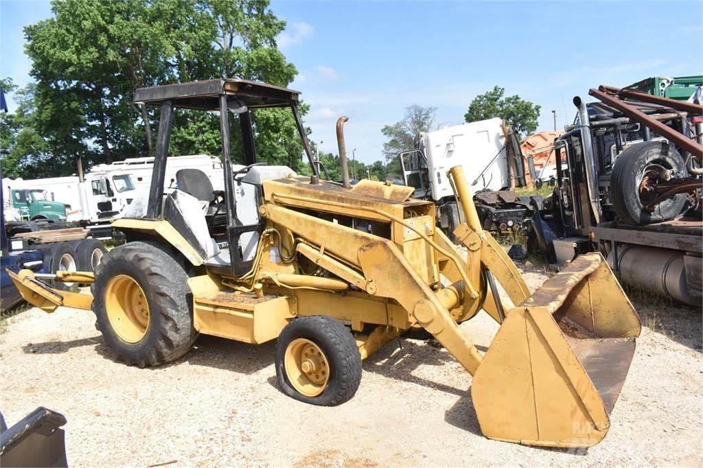 CAT 416B Ekskavatori-iekrāvēji