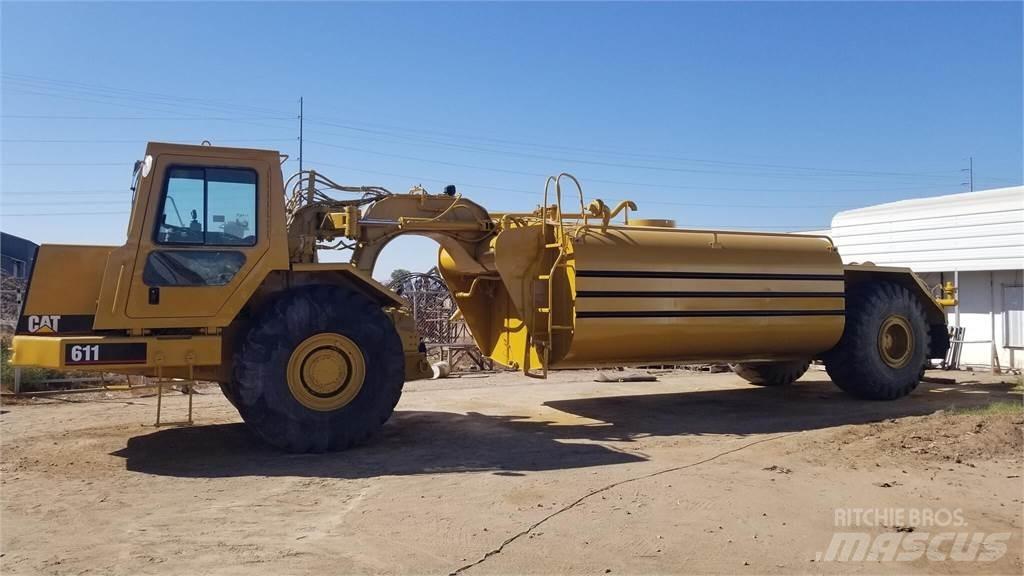 CAT 611 Autocisternas