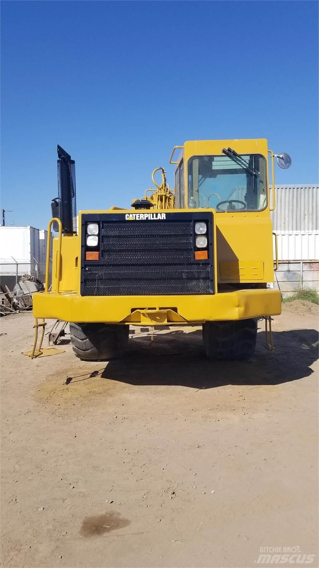 CAT 611 Autocisternas