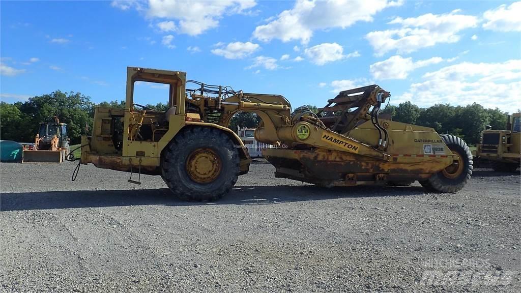 CAT 623B Skrēperi