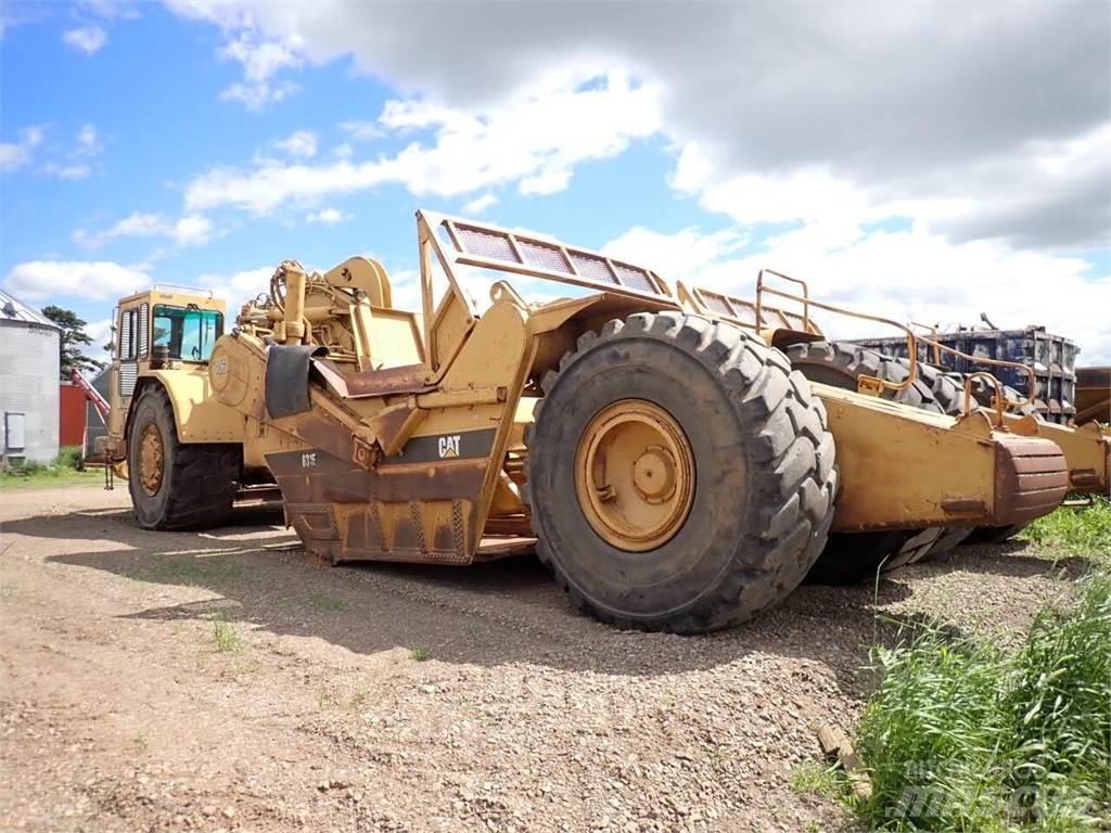 CAT 631E Skrēperi