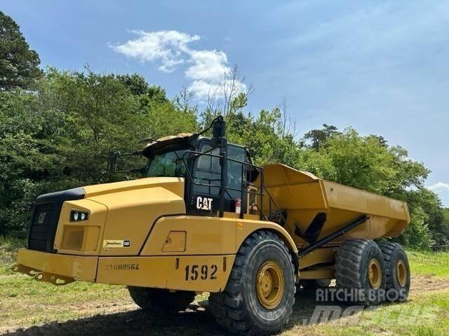 CAT 745 Artikulētie pašizgāzēji