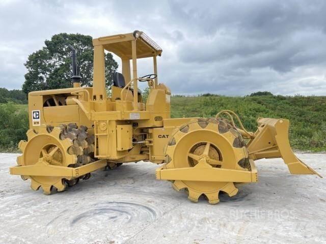 CAT 815 Atkritumu preses
