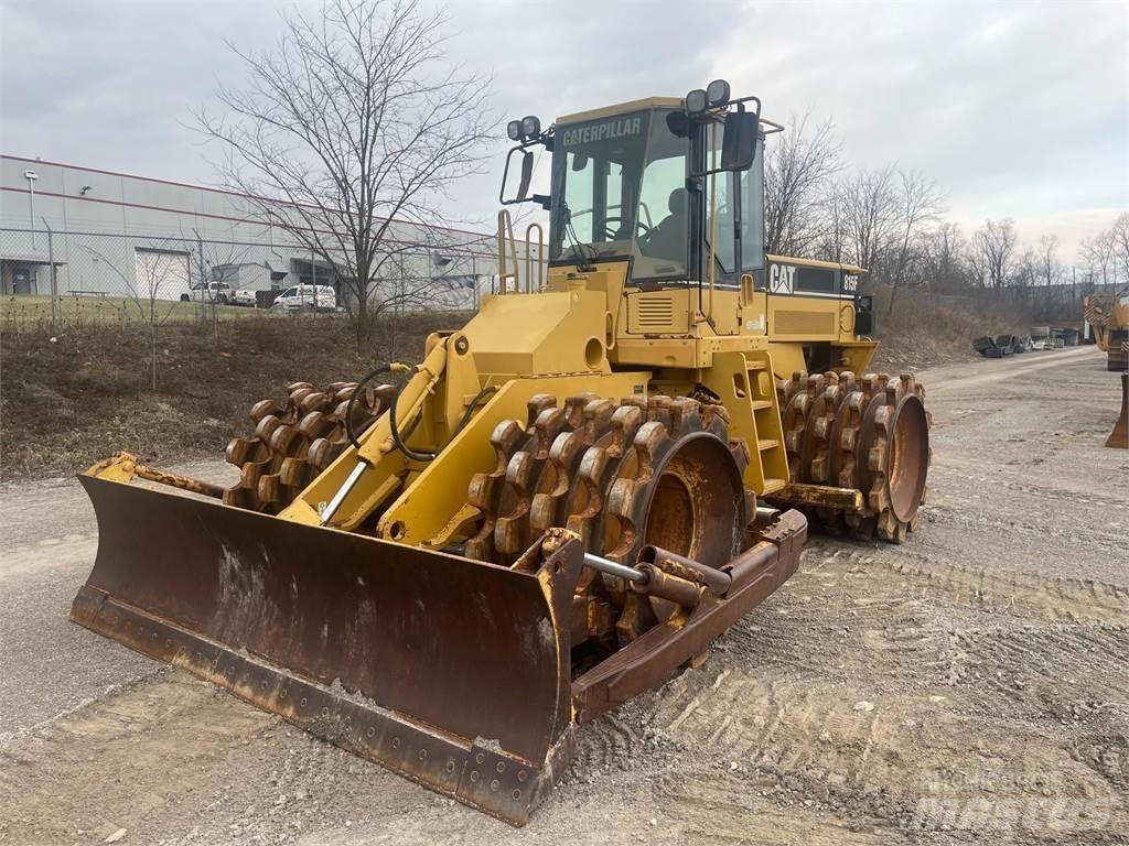 CAT 815F Atkritumu preses