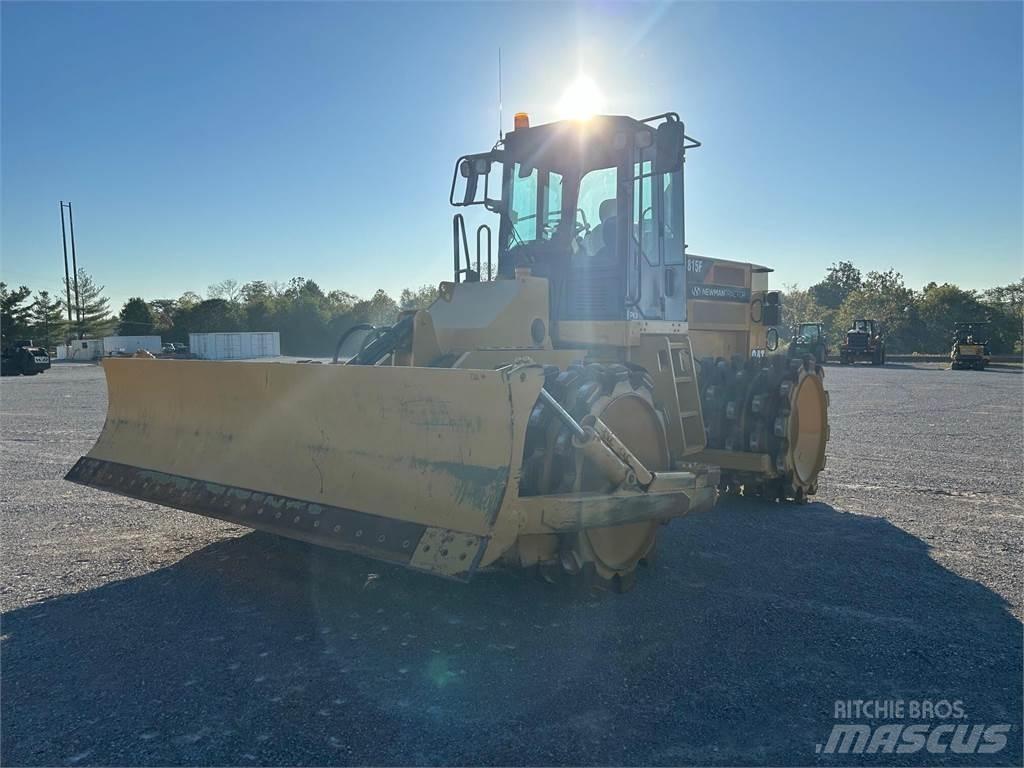 CAT 815F Atkritumu preses
