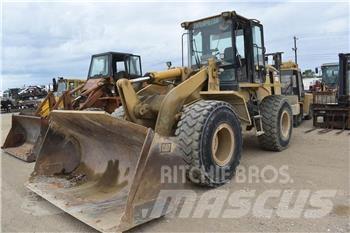CAT 938G Iekrāvēji uz riteņiem