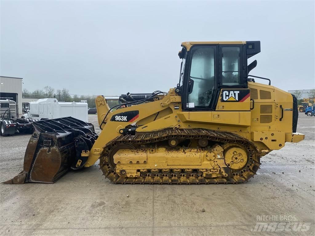 CAT 963K Kāpurķēžu iekrāvēji