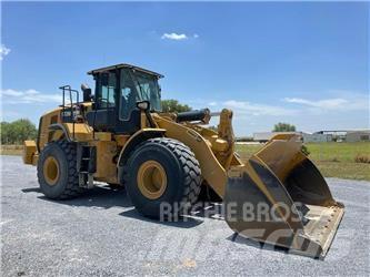 CAT 972M Iekrāvēji uz riteņiem