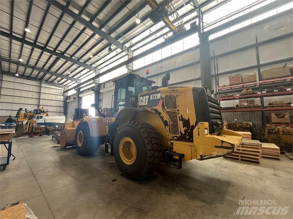 CAT 972M Iekrāvēji uz riteņiem