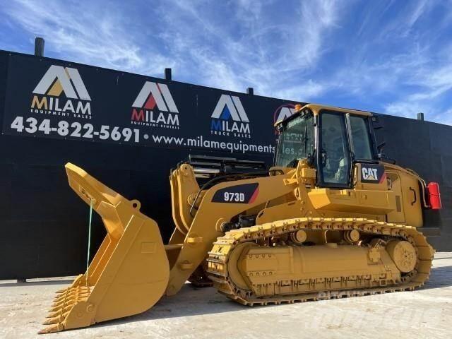 CAT 973D Kāpurķēžu iekrāvēji