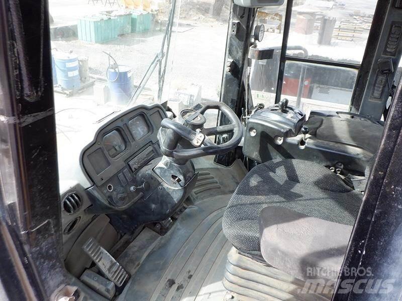 CAT 980G Iekrāvēji uz riteņiem