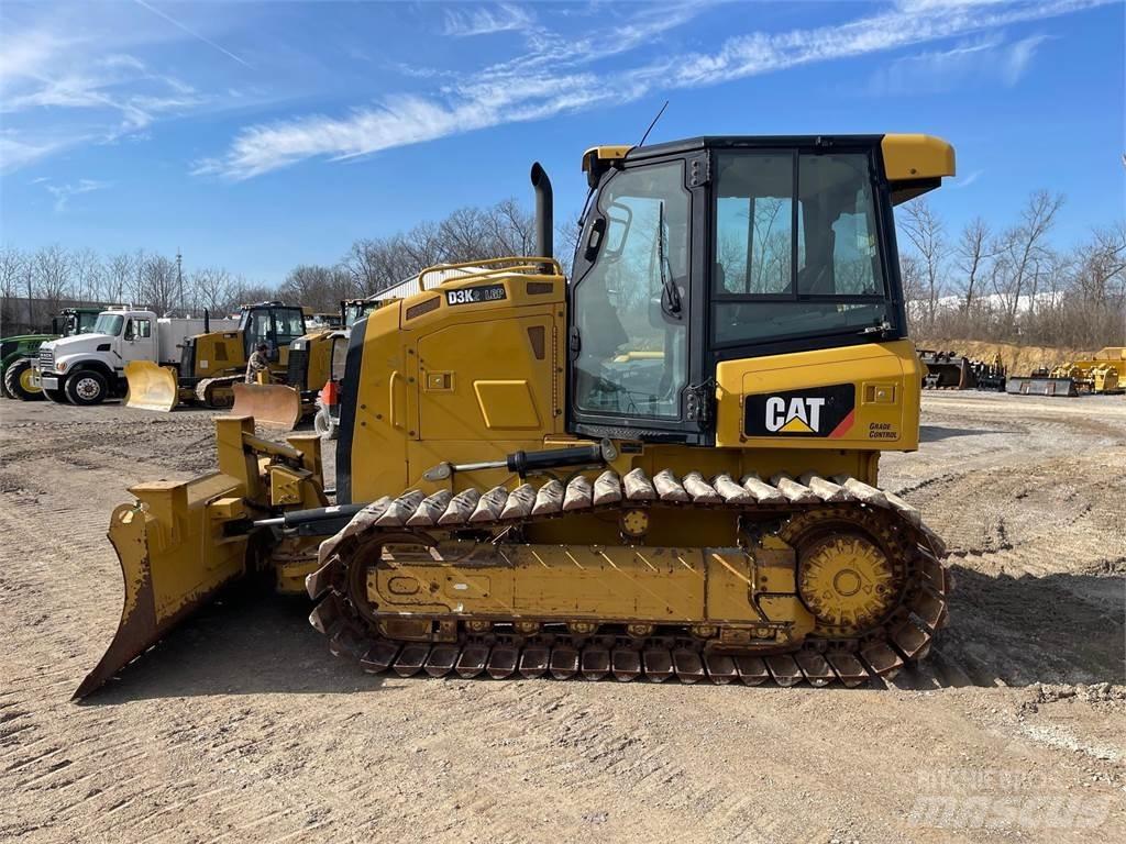 CAT D3K2 LGP Kāpurķēžu buldozeri