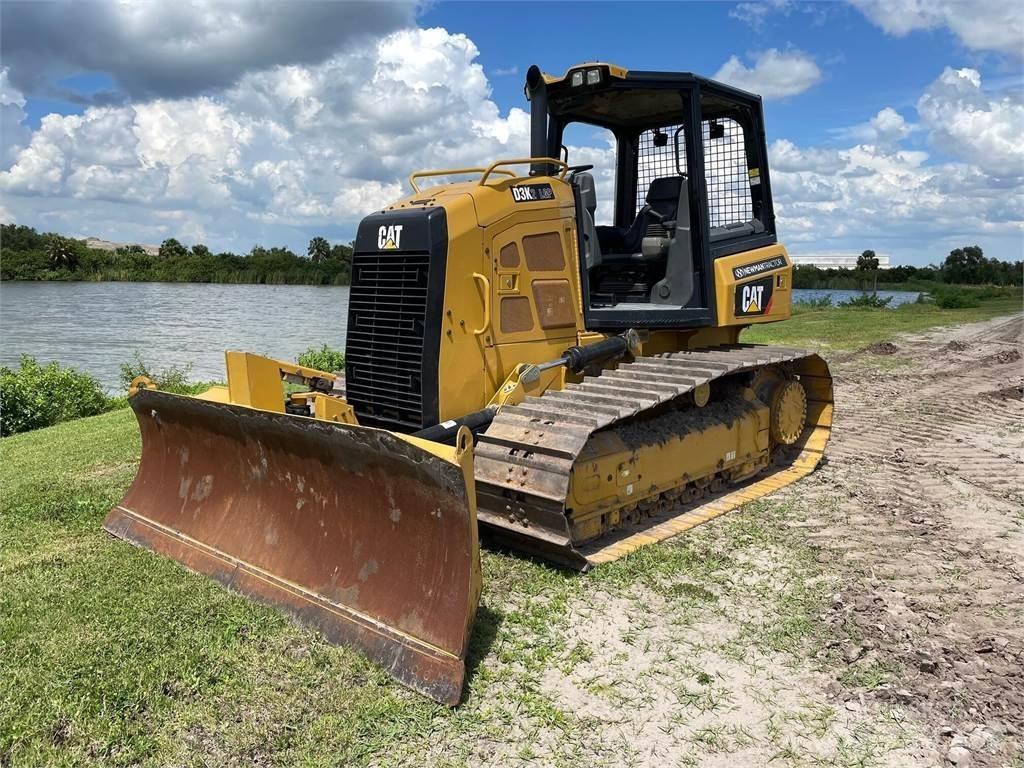 CAT D3K2 LGP Kāpurķēžu buldozeri