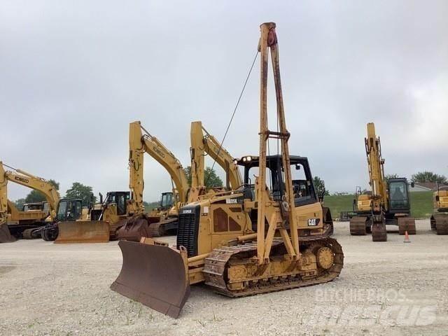 CAT D5K LGP Cauruļvadu buldozeri