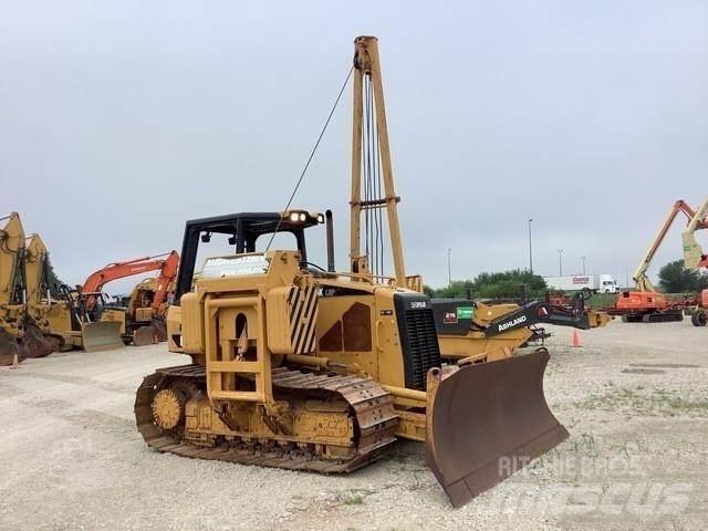 CAT D5K LGP Cauruļvadu buldozeri