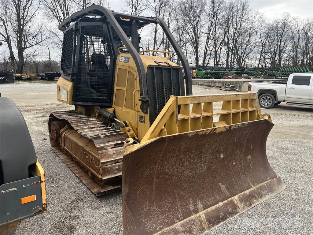 CAT D5K2 XL Kāpurķēžu buldozeri