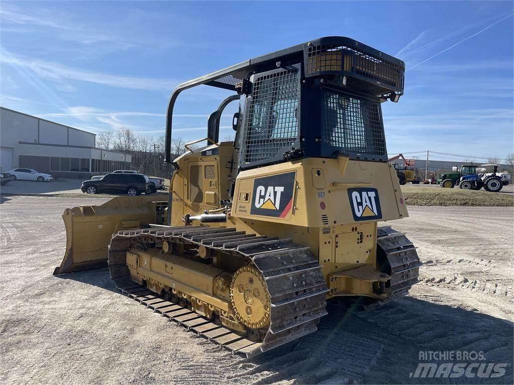 CAT D6K2 LGP Kāpurķēžu buldozeri