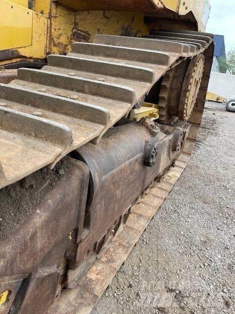 CAT D6T XW Kāpurķēžu buldozeri