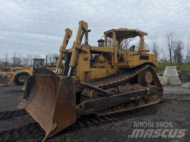CAT D8N Kāpurķēžu buldozeri