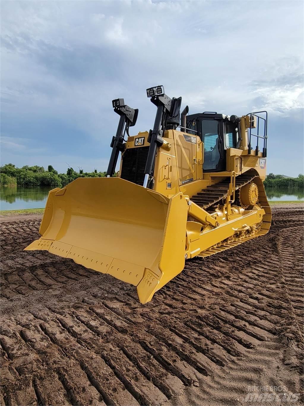 CAT D8T Kāpurķēžu buldozeri