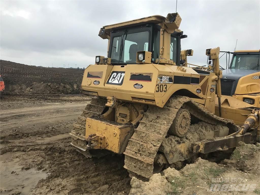 CAT D8T Kāpurķēžu buldozeri