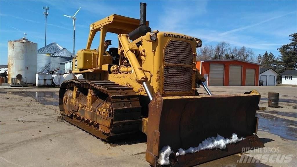 CAT D9H Kāpurķēžu buldozeri