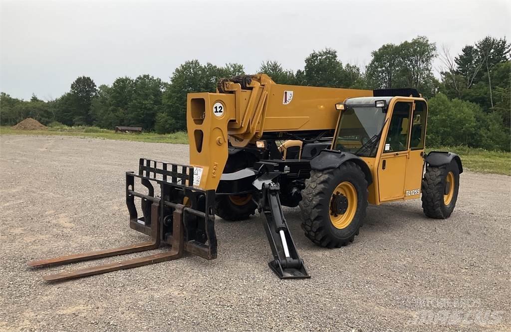 CAT TL1255 Teleskopiskie manipulatori