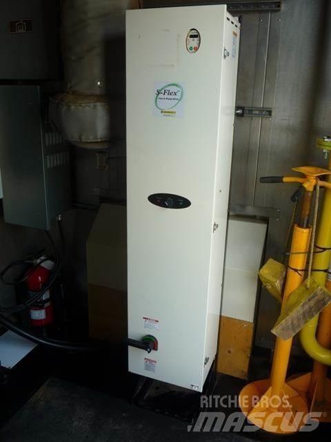 CAT XQ1250G Citi ģeneratori