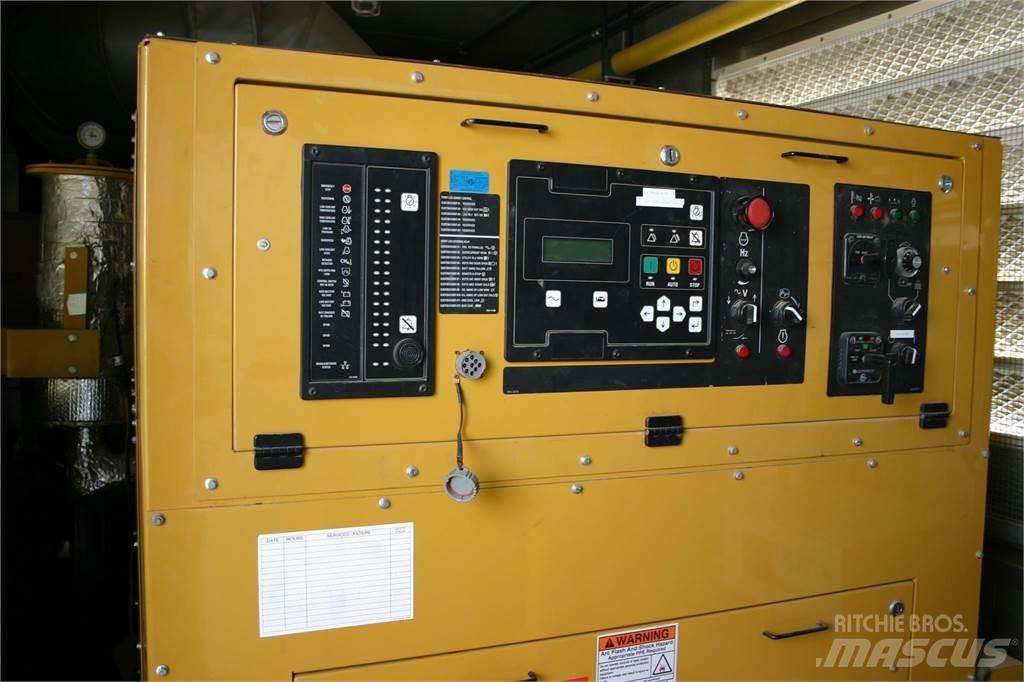 CAT XQ1250G Citi ģeneratori
