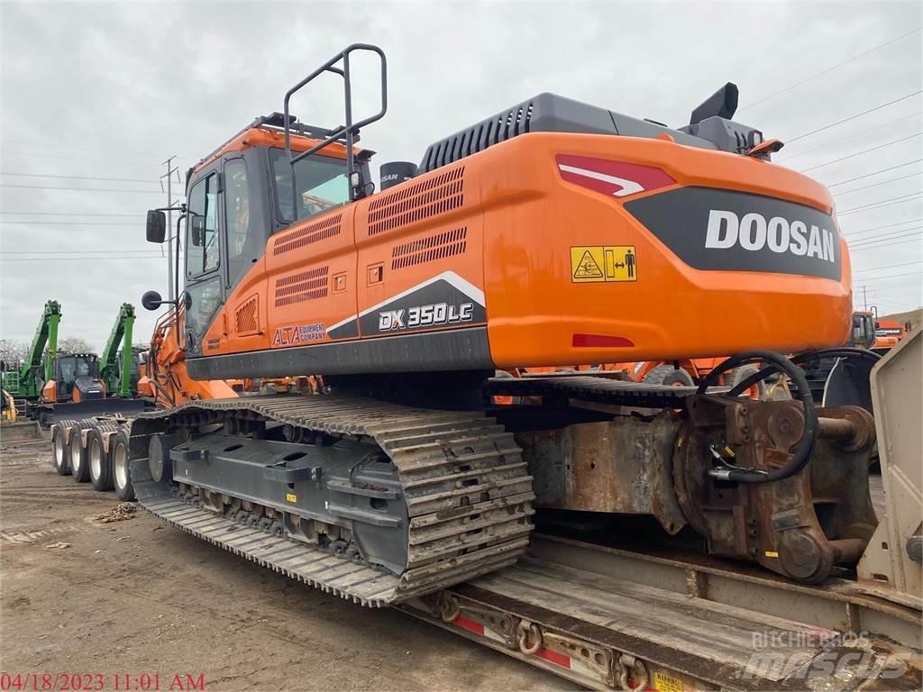 Develon DX350 LC-7 Kāpurķēžu ekskavatori