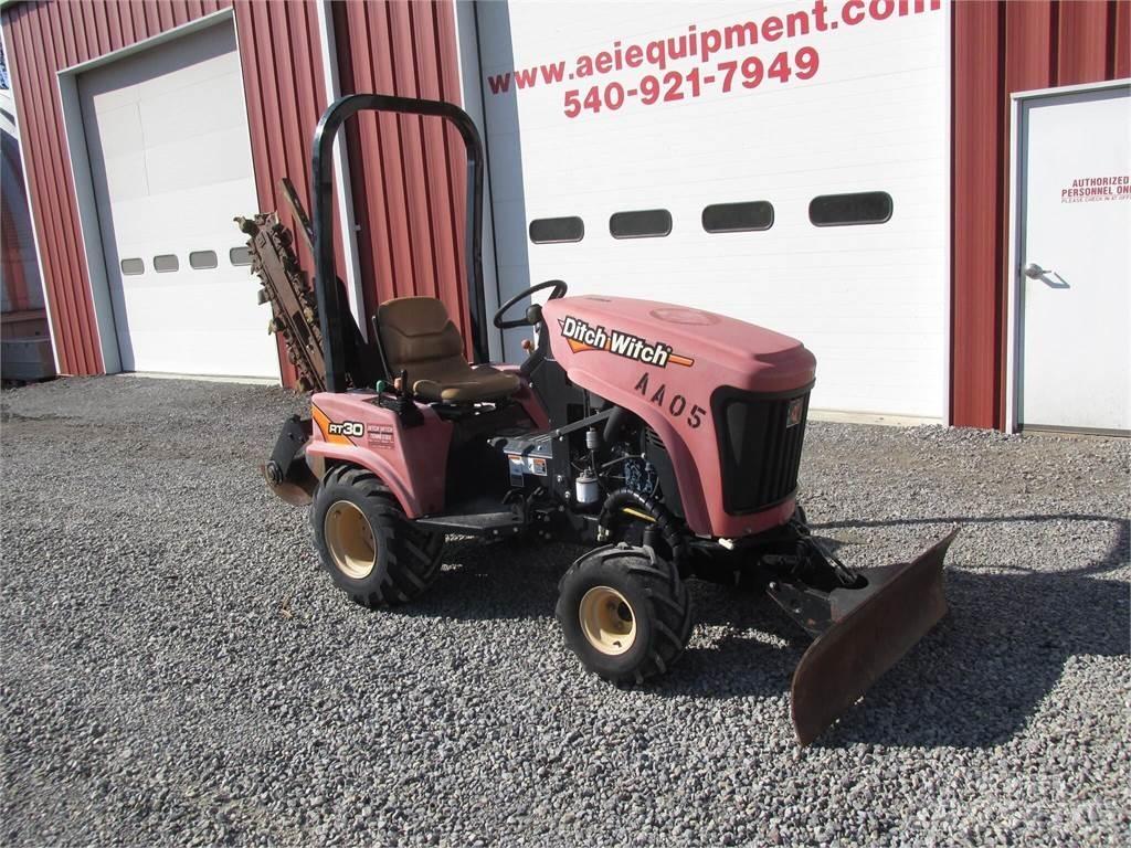 Ditch Witch RT30 Tranšeju racēji