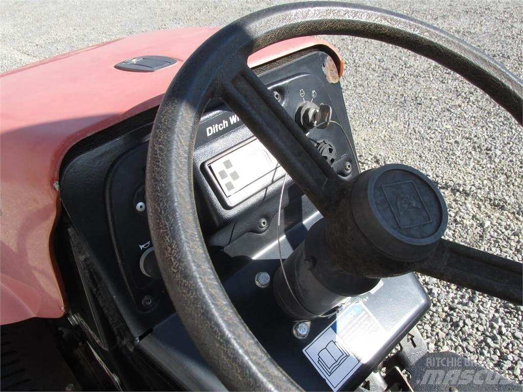 Ditch Witch RT30 Tranšeju racēji