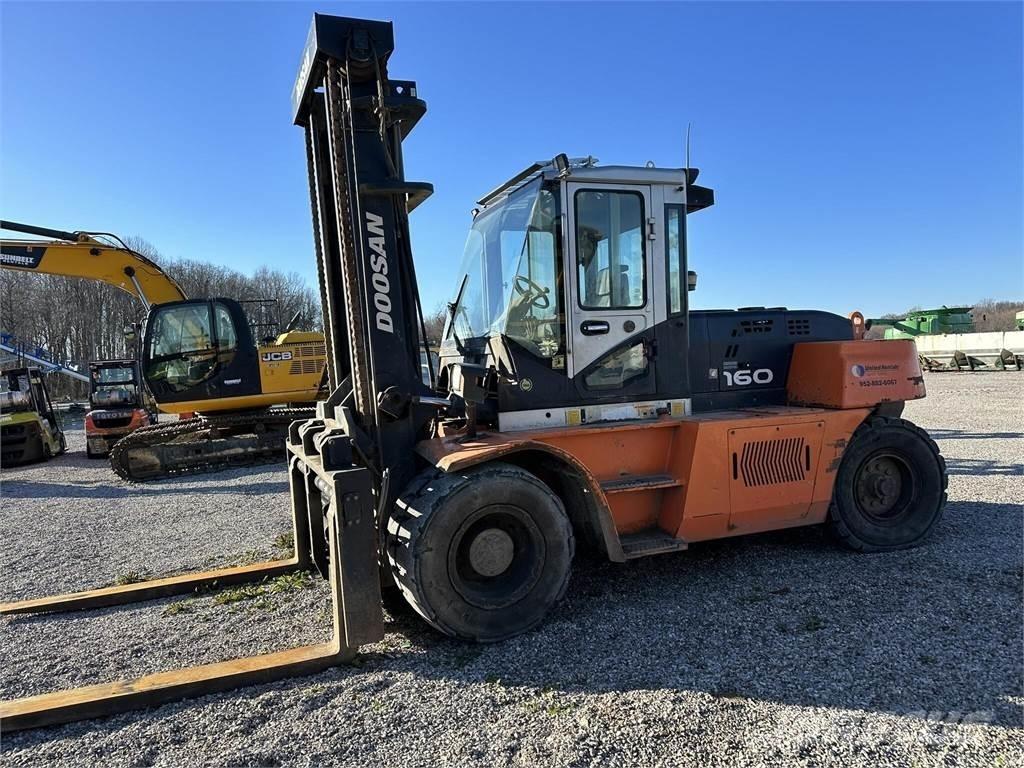 Doosan D160S-7 Autokrāvēji - citi