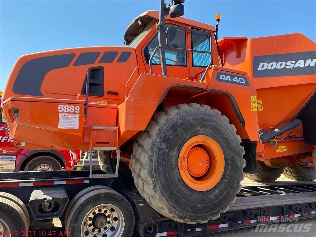 Doosan DA40-5 Artikulētie pašizgāzēji