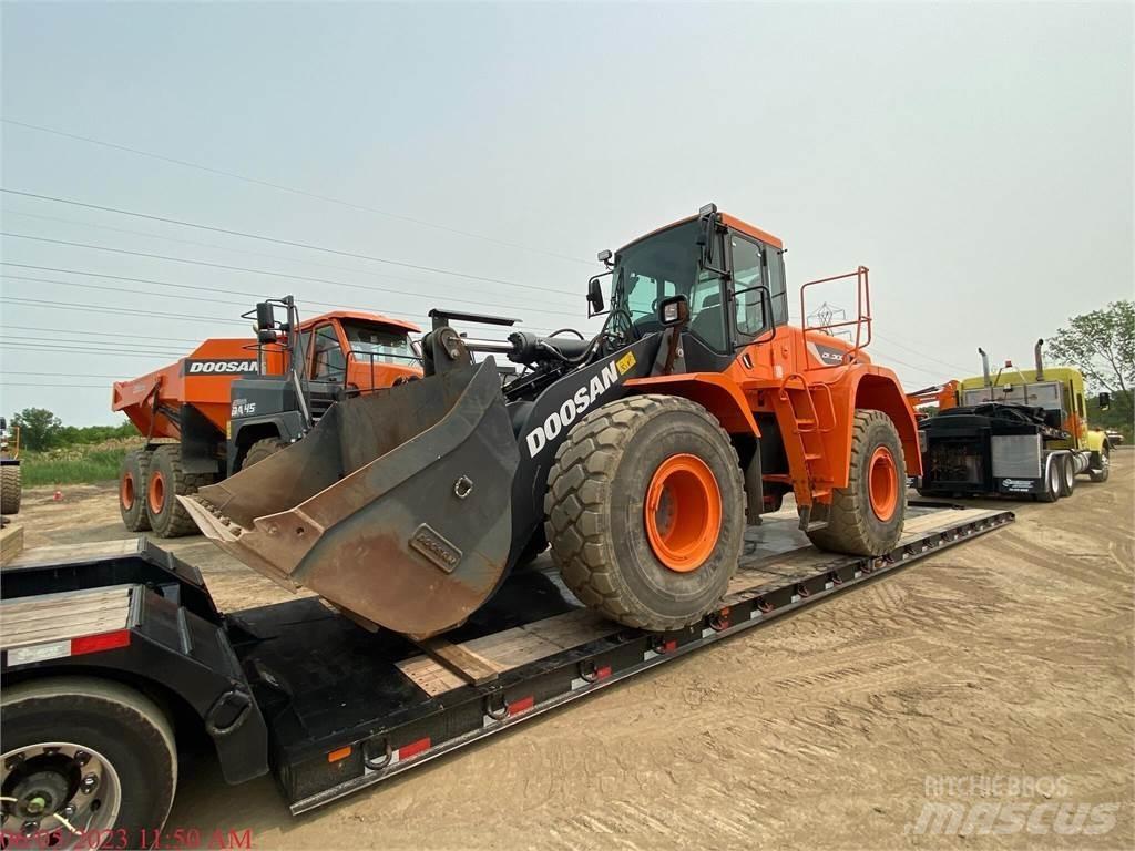 Doosan DL300-5 Iekrāvēji uz riteņiem