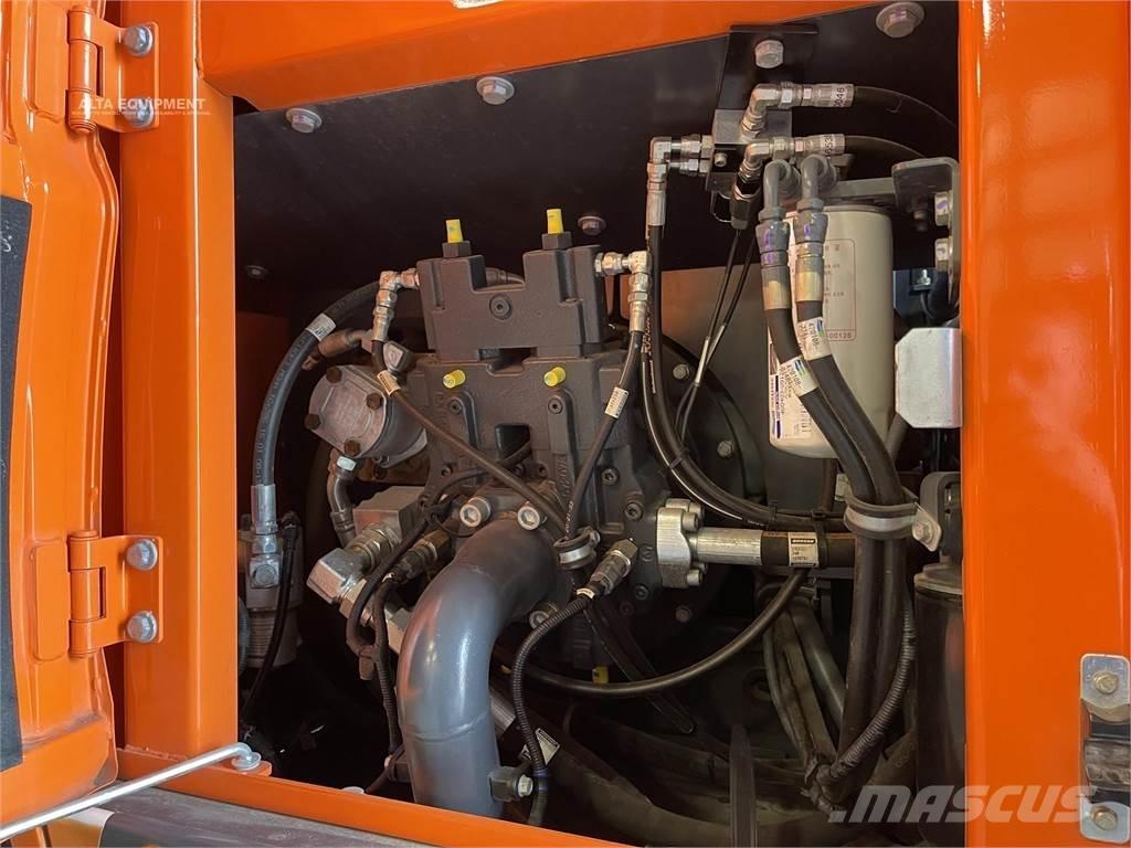 Doosan DX140W-5 Ekskavatori uz riteņiem
