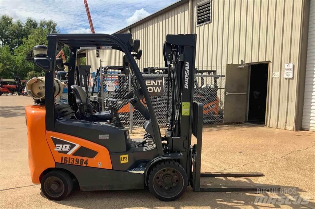 Doosan GC30S-9 Autokrāvēji - citi