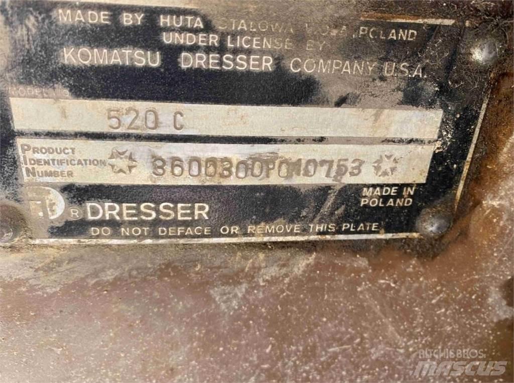 Dresser 520C Iekrāvēji uz riteņiem