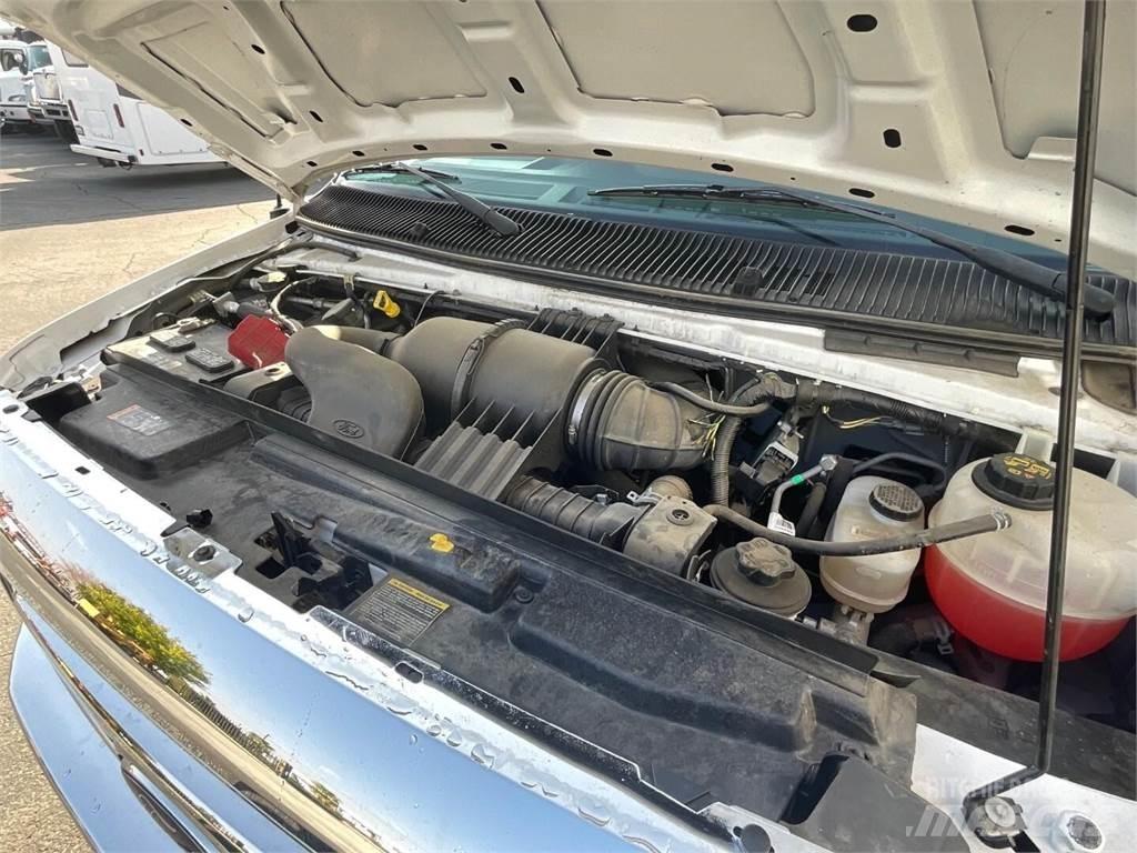Ford E450 Pilsētas atkritumvedēji