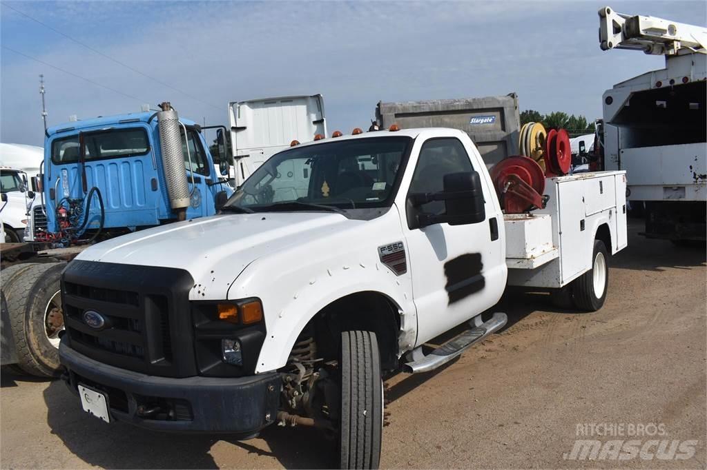 Ford F550 Pilsētas atkritumvedēji